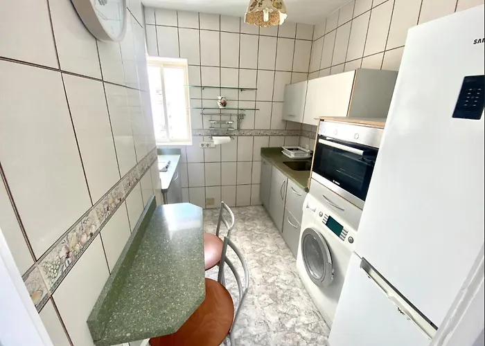 Centro Con Piscina דירה מארבלה