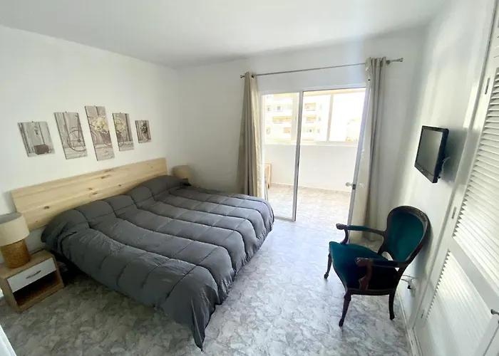 Centro Con Piscina Apartmán *